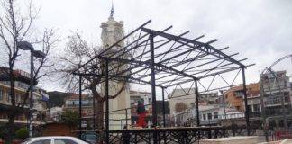 Νέα εξέδρα θα φιλοξενήσει τους καλλιτέχνες στο καρναβάλι – Στήνεται και το λούνα παρκ στο λιμνίο