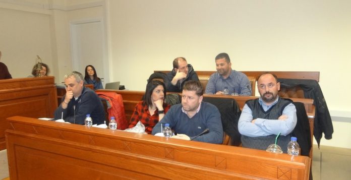 ΚΟΙΝΩΝΙΑ ΔΗΜΟΤΩΝ