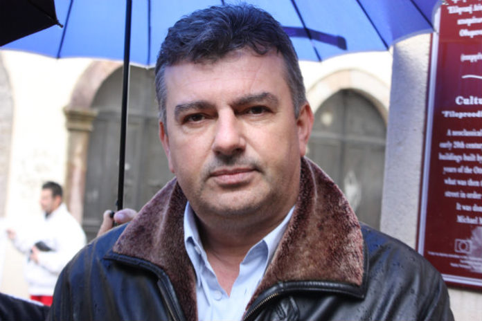 ΔΗΜΟΤΙΚΟΙ ΥΠΑΛΛΗΛΟΙ_ΓΑΛΑΝΟΠΟΥΛΟΣ