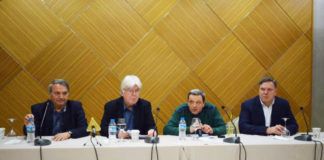 Σε «ρηχά» νερά το εγχείρημα της κεντροαριστεράς