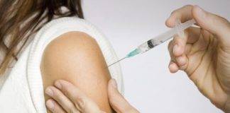 Προβληματισμός για τη μειωμένη εμπιστοσύνη των πολιτών στα εμβόλια