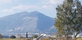 Σέρβοι οι δυο πιλότοι του αεροσκάφους που κατέπεσε πριν λίγο στον Ζυγό (Νέες εικόνες)