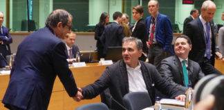 «Πράσινο» φως από τις Βρυξέλλες για μη περικοπή των συντάξεων