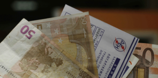 Κρυφές χρεώσεις στους λογαριασμούς της ΔΕΗ