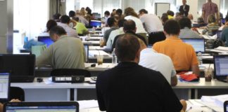 Η «ακτινογραφία» του Δημοσίου: Πόσοι είναι μόνιμοι & συμβασιούχοι