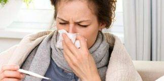 Έξαρση του ιού της γρίπης – Πώς την ξεχωρίζετε από το κοινό κρυολόγημα
