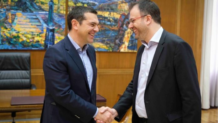 tsipras_theoxaropoulos-1021x580