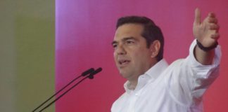 Με «επίκεντρο» τους ΡΟΜΑ και την μειονότητα η επίσκεψη του Αλ. Τσίπρα στην Ξάνθη (φωτορεπορτάζ)