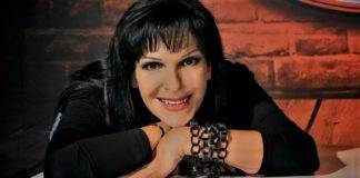 Μουσική παράσταση με την Σοφία Βόσσου στο Λυκοδρόμιο