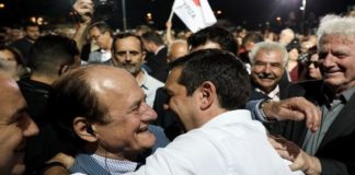 Ο ΣΥΡΙΖΑ «κλείνει το μάτι» στους ταξιτζήδες – Νέο προεκλογικό «δώρο» στους οδηγούς ταξί