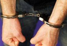 Σύλληψη ατόμου στην Ξάνθη με σουγιάδες και δυναμιτάκια