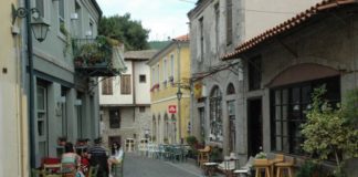 Εγκρίσεις, αδειοδοτήσεις και διατηρητέα δημοτικά κτίρια επί «τάπητος»