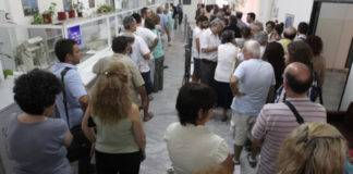 Εφορία: Σε ποια επιδόματα και ποσά δεν μπορεί να κάνει κατάσχεση