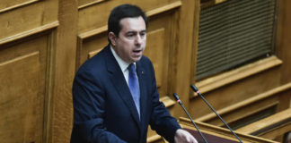 Υπουργείο Μετανάστευσης και Ασύλου επανιδρύει η κυβέρνηση – Υπουργός ο Νότης Μηταράκης