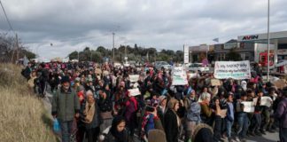 Δημ. Χατζηγιάννης: «Ανατράπηκε η καθημερινότητα της ζωής μας στα νησιά – Κυκλώματα, Μ.Κ.Ο. και επιτήδειοι λυμαίνονται το μεταναστευτικό» – Ο πρόεδρος του Δημοτ. Συμβουλίου Μυτιλήνης αποκλειστικά στη «Θ»