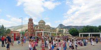 Με μάσκες, αποστάσεις και υγειονομικά πρωτόκολλα, το «πρώτο κουδούνι» στην Ξάνθη