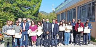 Η απονομή βραβείων του Τάσου Κοντογιαννίδη στους εισαχθέντες στα ΑΕΙ και τους αριστούχους μαθητές