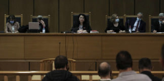 Οι ποινές σε Χρυσή Αυγή: Ισόβια και 10 χρόνια σε Ρουπακιά – 13 χρόνια σε Μιχαλολιάκο και άλλους