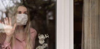 Κορωνοϊός- νέα μέτρα: Υγειονομικοί και αστυνομικοί καλούνται να σηκώσουν το ‘βάρος’