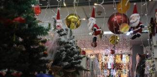 Ποια καταστήματα θα ανοίξουν σταδιακά μέχρι τα Χριστούγεννα – Τι θα γίνει με τα κομμωτήρια