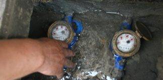 «Κόντρα» Ντελή – Καπζά με φόντο τις χρεώσεις του νερού στον Δήμο Μύκης