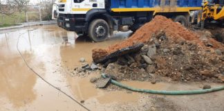 ΔΕΥΑΞ- Διακοπές νερού: Σημαντική βλάβη στο παλαιωμένο δίκτυο από τις πηγές του Παραδείσου