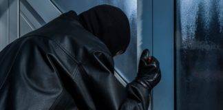 Εξιχνιάστηκαν 3 διαρρήξεις επιχειρήσεων στην πόλη της Κομοτηνής