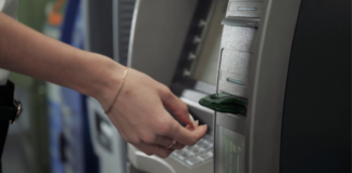 Δέκα νέες κατηγορίες εργαζομένων θα λάβουν το επίδομα των 534 ευρώ