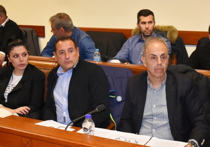 ΣΥΝΔΥΑΣΜΟΣ ΜΕΛΙΣΣΟΠΟΥΛΟΥ