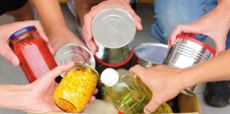 Συλλογή τροφίμων απο τον Σύλλογο Μονογονεϊκών Οικογενειών Ξάνθης, ενόψει του Πάσχα