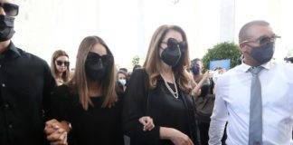 Τόλης Βοσκόπουλος: Το τελευταίο «αντίο» στον αγαπημένο τραγουδιστή – Οι πρώτες εικόνες