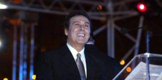 Θρηνεί το ελληνικό τραγούδι – Πέθανε ο Τόλης Βοσκόπουλος
