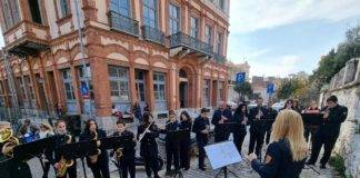 Η Ξάνθη τίμησε τον Μάνο Χατζιδάκι – 96 χρόνια απο την γέννηση του μεγάλου Ξανθιώτη μουσικοσυνθέτη