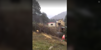 Αποκλειστικό: Χιονίζει ασταμάτητα στον Λειβαδίτη (βίντεο)