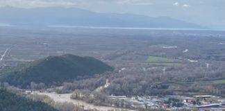 Ανέβηκε επικίνδυνα η στάθμη του Ποταμού Νέστου – Άνοιξαν τα φράγματα, έκλεισαν τα Στενά (φωτο)