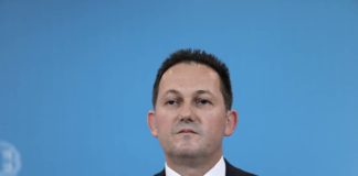 Πέτσας: Θα εφαρμοστεί το πρόστιμο των 100 ευρώ