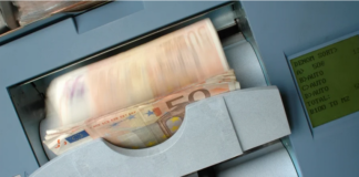 Εθνική σύνταξη: Τι ισχύει για τα 384 ευρώ και για όσους παίρνουν δύο συντάξεις