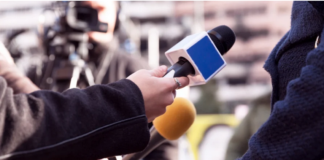 Προσοχή νέα απάτη: Προσποιούνται δημοσιογράφους για να εισβάλουν σε σπίτια