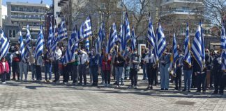 Με επιμνημόσυνη δέηση και κατάθεση στεφάνων από μαθητές Α/θμιας και Β/θμιας, η έναρξη των εκδηλώσεων της 25ης Μαρτίου στην Ξάνθη