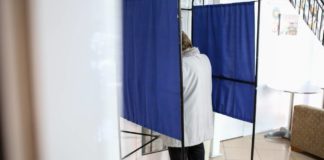 Ο εκλογικός νόμος ξανά στο «τραπέζι»