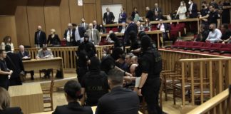 Για τις 6 Ιουλίου διέκοψε το Πενταμελές Εφετείο Κακουργημάτων τη δίκη της Χρυσής Αυγής