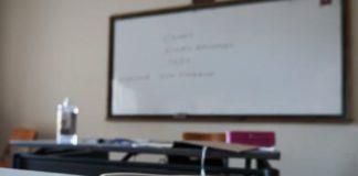 Πανελλαδικές-βάσεις: Τι δείχνουν οι πρώτες εκτιμήσεις -Πόσοι μένουν εκτός