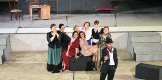 Θεατρικό «Βότκα Μολότοφ» στο θερινό θέατρο Ξάνθης