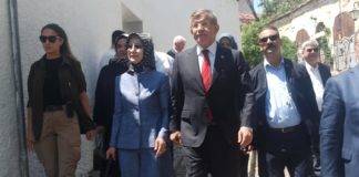 Η αιφνίδια επίσκεψη Νταβούτογλου στην Ξάνθη και οι συναντήσεις του σε «ψευδομουφτεία», σε «Τ.Ε.Ξ» και σε Σμίνθη