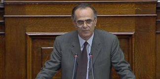 Έφυγε από τη ζωή ο βουλευτής και πρώην υπουργός του ΠΑΣΟΚ Γιώργος Δασκαλάκης