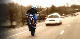 Τρεις αλλοδαποί βόλταραν με μηχανάκια χωρίς δίπλωμα στη Σαμοθράκη!