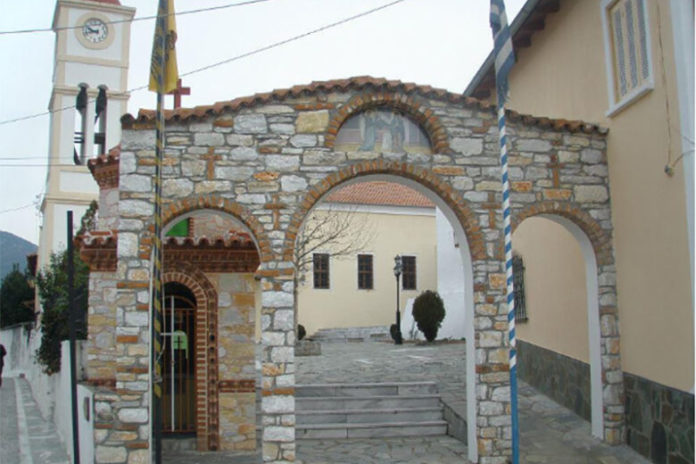 naos-euaggelistrias-stauroupoli-780x520