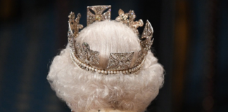 14 πράγματα που δεν έκανε ποτέ στη ζωή της η Βασίλισσα Ελισάβετ