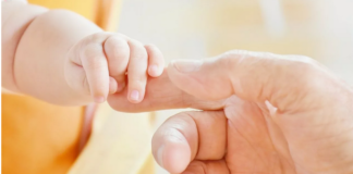 Άδεια μητρότητας: Αυξάνεται σε 9 μήνες – Παράταση και για το επίδομα