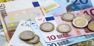 «Καπνός» τα επιδόματα και επιδοτήσεις για χιλιάδες δικαιούχους